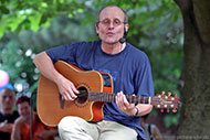 Der Liedermacher Jrgen Denkewitz ( Andreas Dring, ehemals www.picture-site.de)